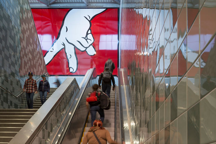 Walking Fingers from below escalator